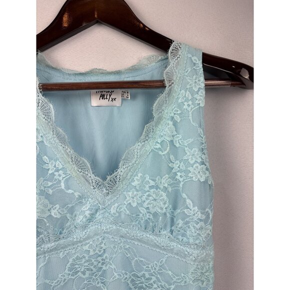 Women's Princess Polly Size 8 Sky Blue Lace Tank with Side Zipper - Picture 2 of 7